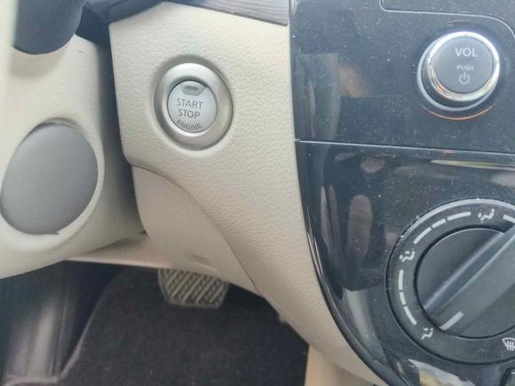 [上海·沪C] 二手日产骐达TIIDA2011款 1.6L CVT舒适型