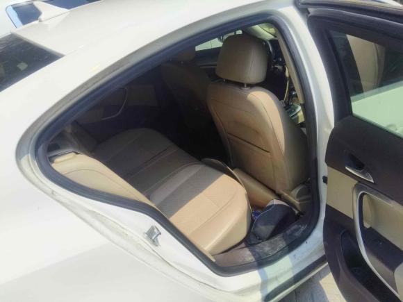 [杭州·浙A] 二手别克君威2012款 2.0L 舒适版