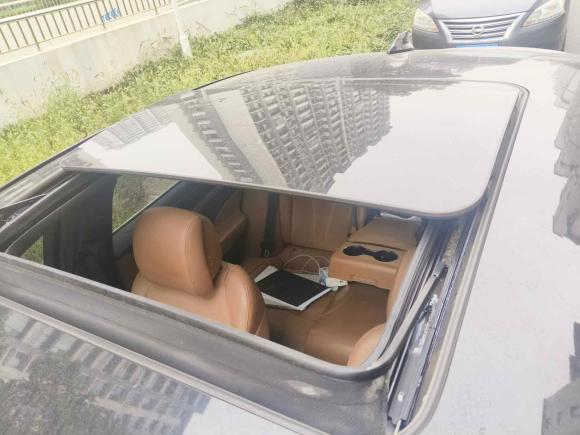 [无锡·苏B] 二手别克君越2018款 28T 豪华型