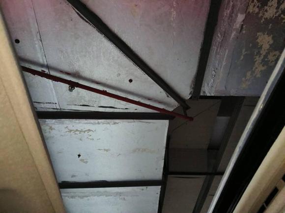 [上海·皖D] 二手马自达马自达32012款 1.6L 自动经典标准型