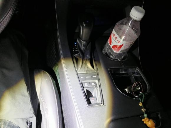 [苏州·苏U] 二手丰田亚洲龙2019款 双擎 2.5L XLE尊贵版 国VI