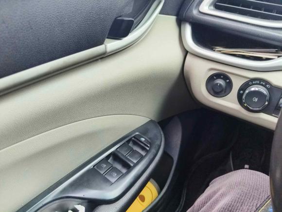 [上海·苏H] 二手别克英朗2018款 15T 双离合精英型 国V