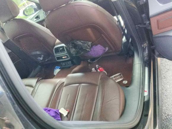 [深圳·粤B] 二手奥迪奥迪A6L2018款 30周年年型 35 TFSI 时尚型