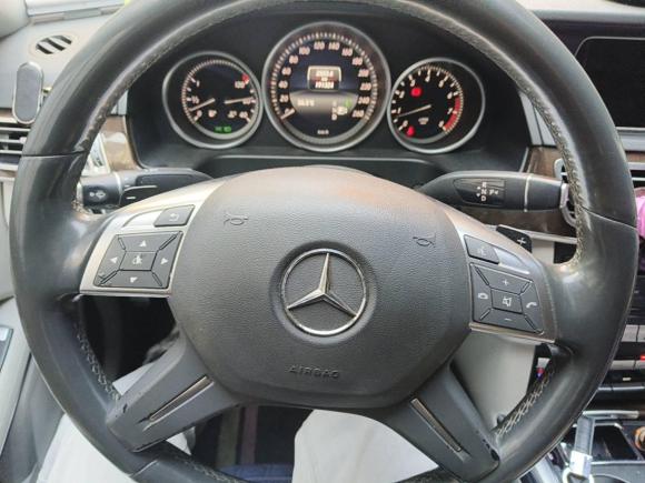 [深圳·粤C] 二手奔驰奔驰E级2015款 改款 E 200 L