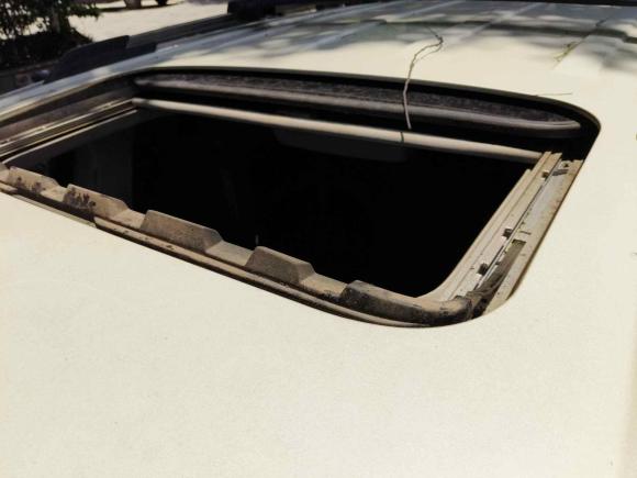 [武汉·鄂A] 二手道奇酷威2013款 2.4L 两驱尊尚版