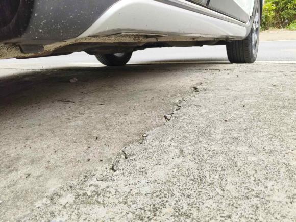 [上海·粤G] 二手吉利汽车远景X32017款 1.5L 手动精英型