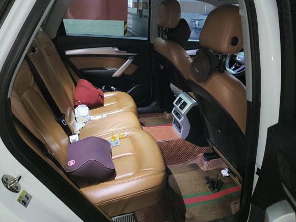 [佛山·粤E] 二手奥迪奥迪Q5L2018款 40 TFSI 荣享时尚型 国V