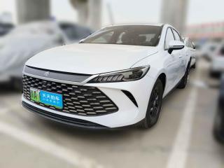 比亚迪秦PLUS2025款 DM-i 智驾版 55KM领先型