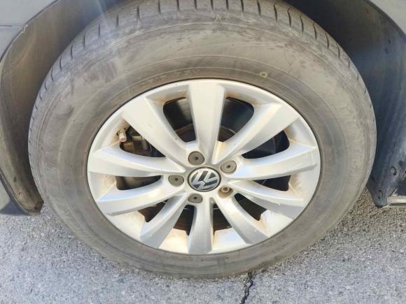 [上海·沪C] 二手大众帕萨特2014款 1.8TSI DSG尊荣版