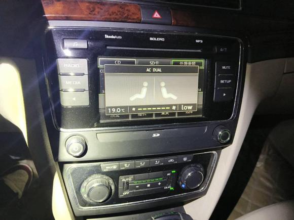 [上海·沪J] 二手斯柯达昊锐2009款 2.0TSI 自动贵雅版