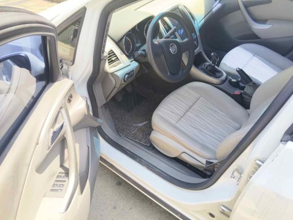 [嘉兴·浙F] 二手别克英朗2014款 XT 1.6L 手动舒适版