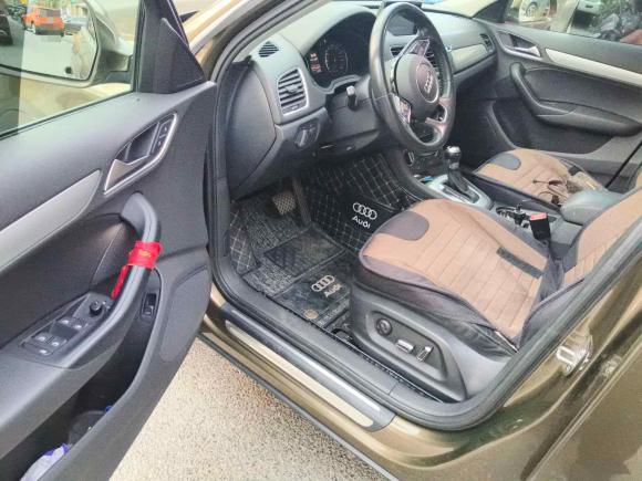 [济南·鲁A] 二手奥迪奥迪Q32017款 35 TFSI 时尚型