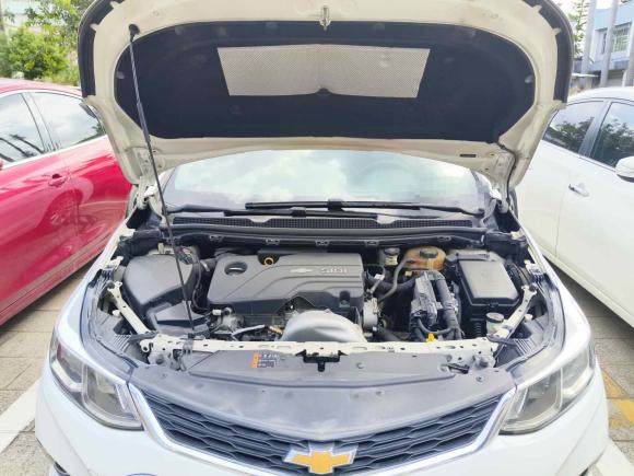 [深圳·粤B] 二手雪佛兰科鲁兹2017款 1.5L 手动炫锋版