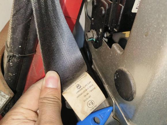 [南通·苏F] 二手福田图雅诺2023款 吉象厢货 2.0T手动 加长轴中顶 后单胎3座