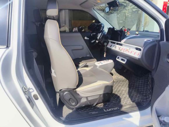 [济南·鲁A] 二手长安长安Lumin2023款 205km 香沁款