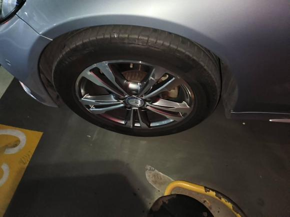 [武汉·鄂A] 二手奔驰奔驰C级2016款 C 200 L 运动型