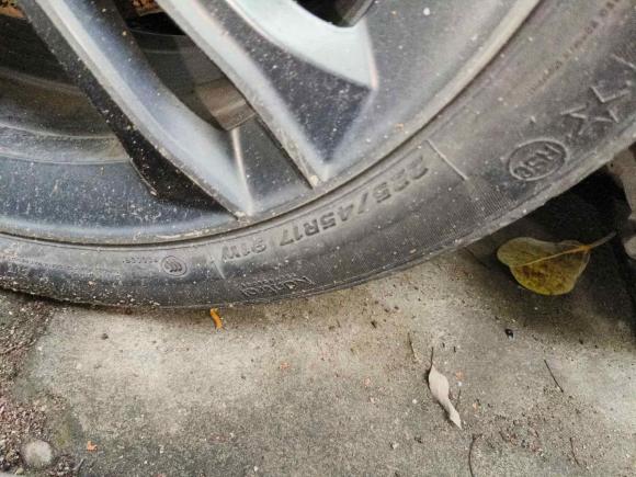 [广州·湘M] 二手宝马宝马1系2018款 改款 118i 运动型