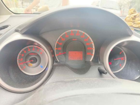 [西安·晋L] 二手本田飞度2011款 1.3L 手动舒适版