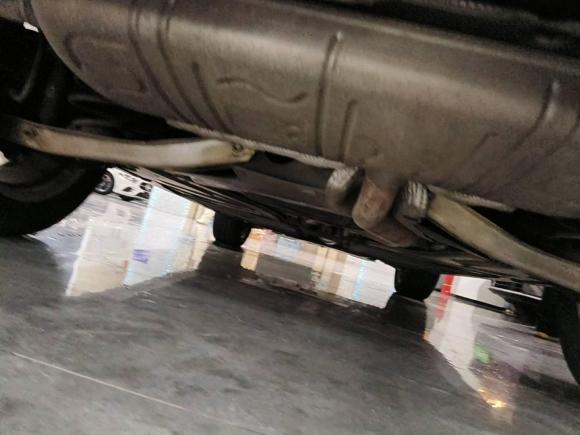 [常州·苏B] 二手奔驰奔驰GLA2015款 GLA 200 动感型