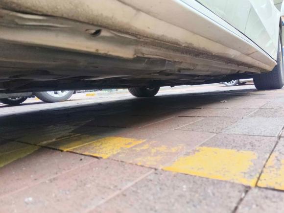 [南通·苏F] 二手奥迪奥迪A4L2015款 35 TFSI 自动标准型