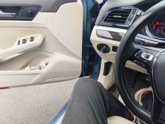 [温州·浙C] 二手大众凌渡2015款 280TSI DSG舒适版