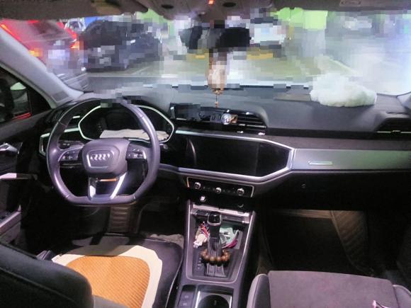 [青岛·鲁U] 二手奥迪奥迪Q32020款 35 TFSI 时尚动感型