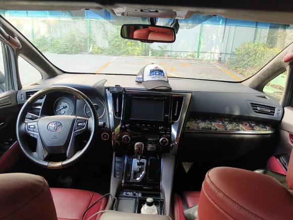 [上海·沪G] 二手丰田埃尔法2018款 改款 3.5L 豪华版