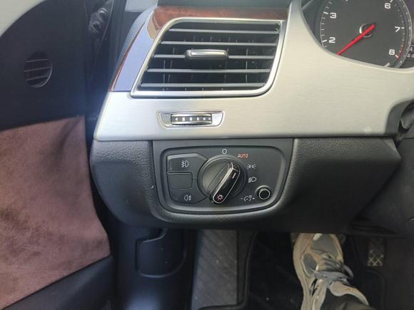 [深圳·粤P] 二手奥迪奥迪A82011款 A8L 3.0 TFSI quattro豪华型(213kW)