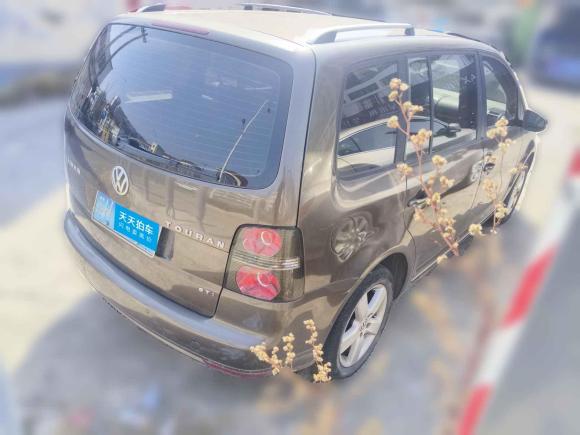 [上海·苏H] 二手大众途安2013款 1.4T DSG舒适版5座