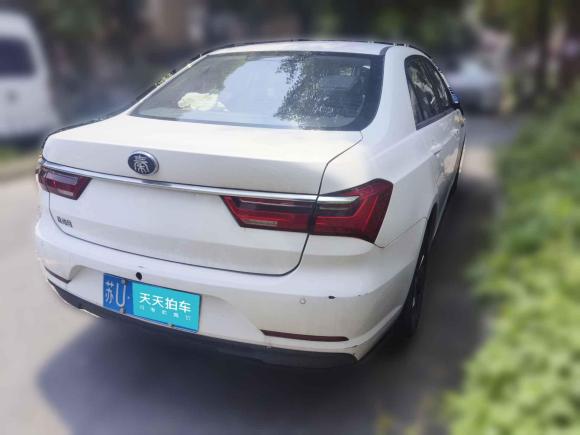 [苏州·苏U] 二手比亚迪秦2019款 1.5L 自动豪华型