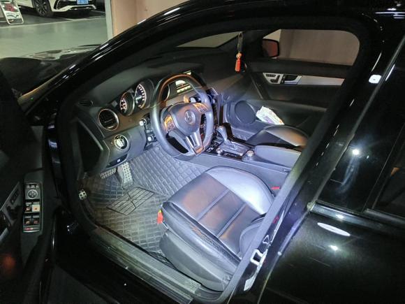 [上海·闽D] 二手奔驰奔驰C级AMG2012款 AMG C 63 动感型