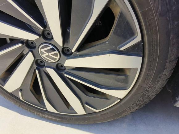 [上海·沪B] 二手大众帕萨特2022款 330TSI 尊贵版