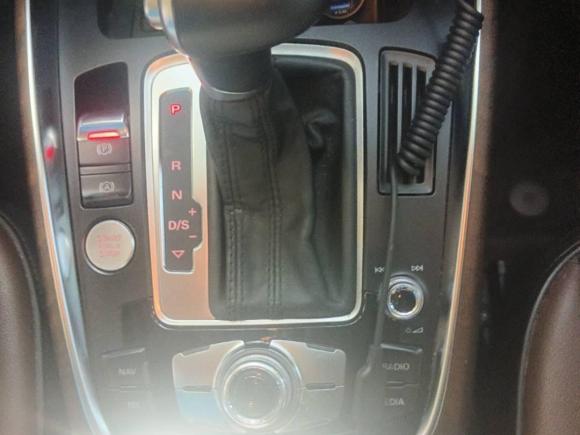 [深圳·粤B] 二手奥迪奥迪Q52017款 Plus 40 TFSI 舒适型