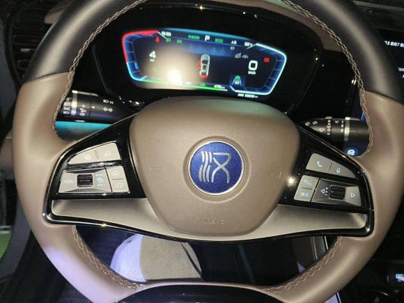 [深圳·粤B] 二手比亚迪汉2023款 EV 冠军版 605KM前驱尊贵型