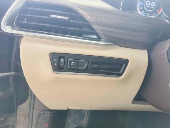 [广州·粤H] 二手奔腾奔腾T772019款 230 TID 自动尊享型 国V