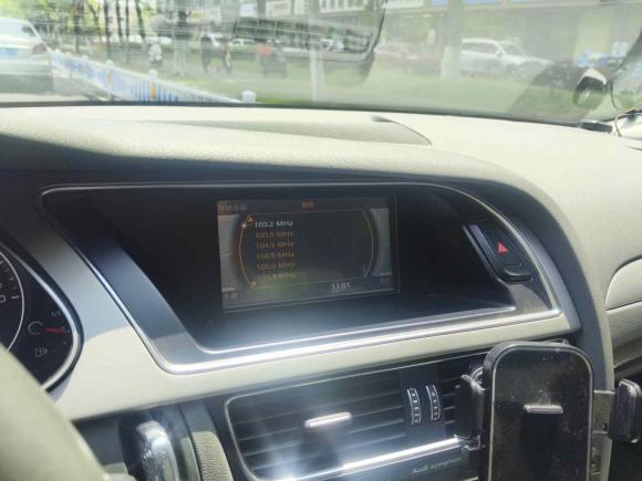 [杭州·浙A] 二手奥迪奥迪A4L2013款 35 TFSI 自动标准型