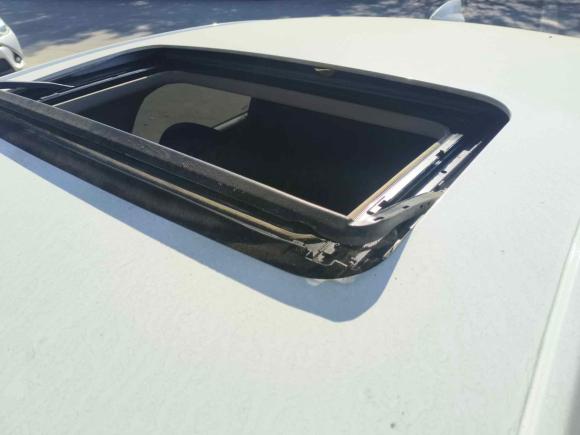 [广州·湘M] 二手别克威朗2019款 三厢 20T 双离合领先型