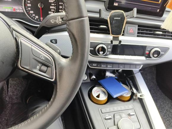 [杭州·浙A] 二手奥迪奥迪A4L2017款 40 TFSI 时尚型