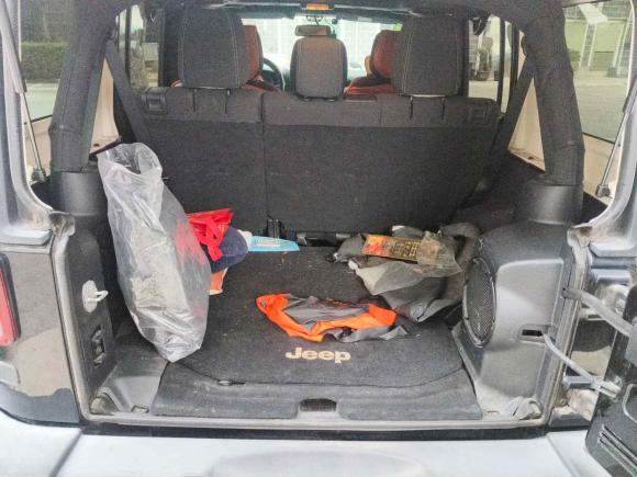 [上海·沪B] 二手Jeep牧马人2014款 3.0L Sahara 四门版