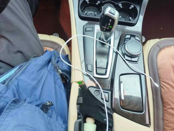 [上海·苏E] 二手宝马宝马5系2012款 523Li 领先型