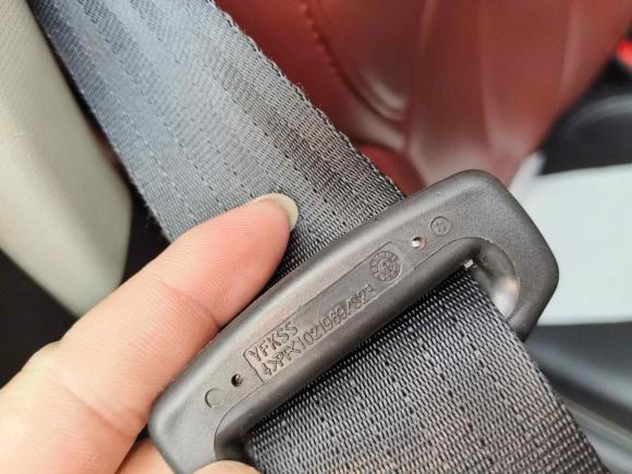 [深圳·粤B] 二手荣威荣威RX52016款 30T 两驱自动互联网智享版