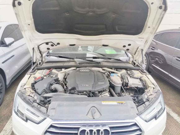 [苏州·苏E] 二手奥迪奥迪A4L2018款 30周年年型 40 TFSI 进取型