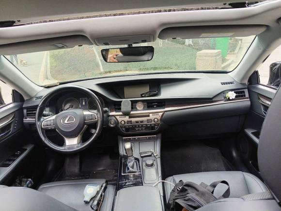 [武汉·鄂A] 二手雷克萨斯雷克萨斯ES2015款 250 典雅版