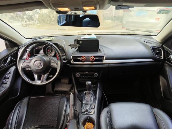 [上海·沪B] 二手马自达马自达3 昂克赛拉2016款 两厢 2.0L 自动旗舰型