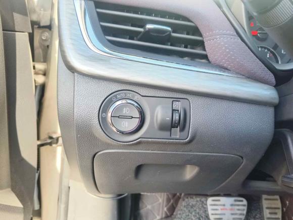 [深圳·粤B] 二手雪佛兰迈锐宝2016款 2.0L 自动豪华版