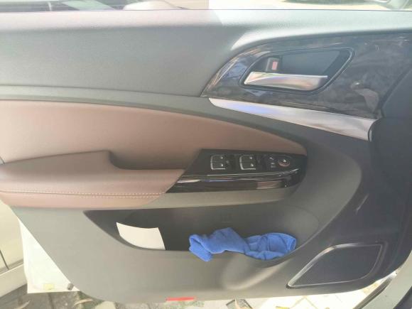 [成都·川A] 二手比亚迪比亚迪S72017款 2.0T 自动尊贵型