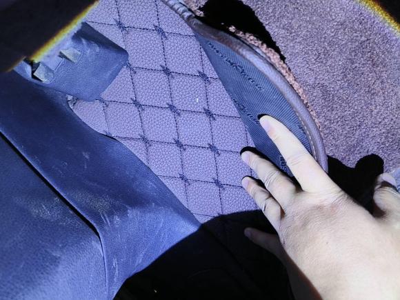 [无锡·苏B] 二手奥迪奥迪Q72010款 3.6 FSI quattro 豪华型