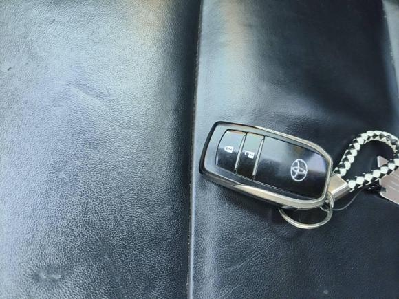 [上海·沪E] 二手丰田RAV4荣放2015款 2.5L 自动四驱精英版