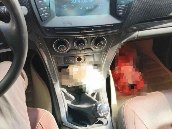 [广州·粤A] 二手长城风骏52020款 2.4L汽油两驱精英型大双排国VI 4K22D4M