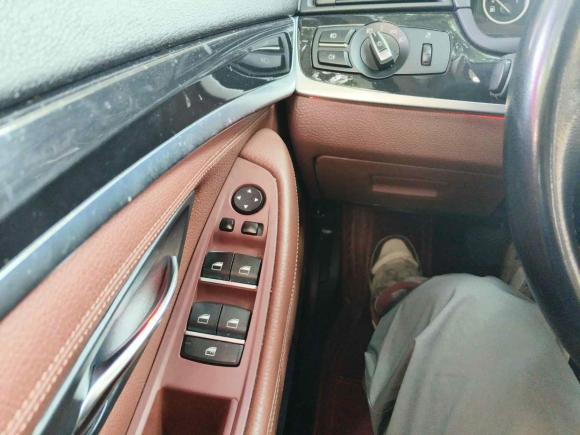 [佛山·粤E] 二手宝马宝马5系2014款 520Li 典雅型